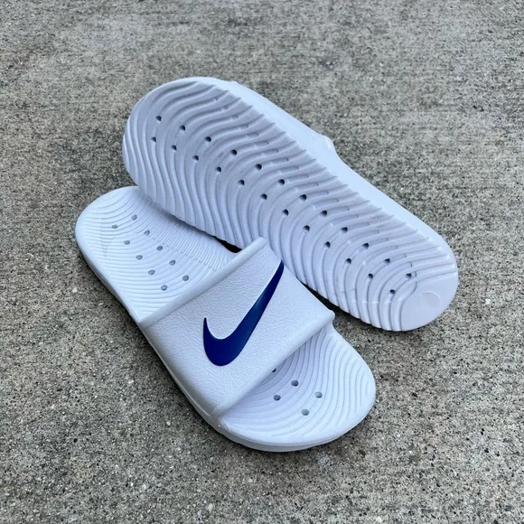 NIKE KAWA SHOWER SANDALS SWOOSH ROYALS BLUES WHITES