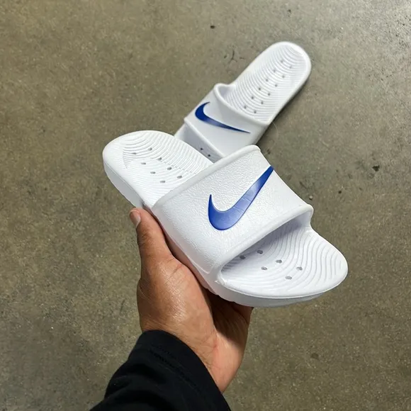 NIKE KAWA SHOWER SANDALS SWOOSH ROYALS BLUES WHITES