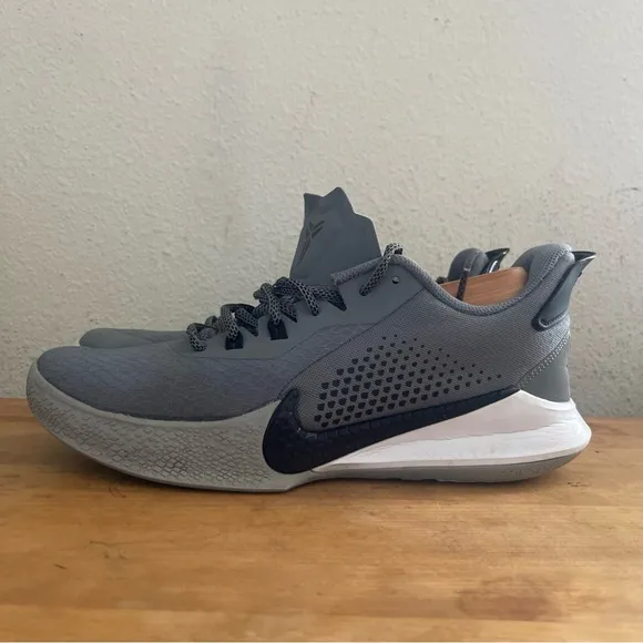 Nike Mamba Fury Cool Grey CK6632-001 Mens Rare Kobe Bryant KB24 Sz 9