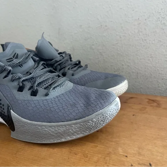 Nike Mamba Fury Cool Grey CK6632-001 Mens Rare Kobe Bryant KB24 Sz 9