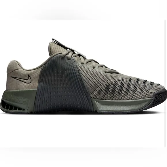 Nike Metcon 9 Men's Size 6.5 Army Green Black Gym Training nby Shoes DZ2617 301
