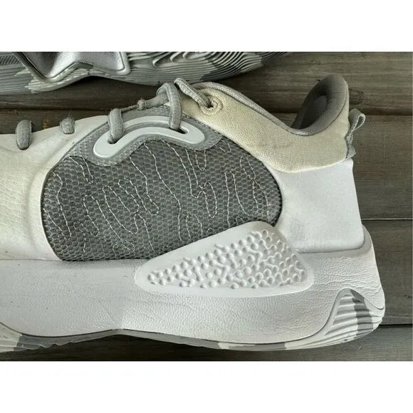 Nike Paul George PG 5 TB in Wolf Grey Size 11.5 Athletic Basketball Shoes