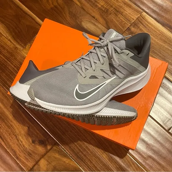 Nike Quest 3 'Light Smoke Grey' Running Shoe