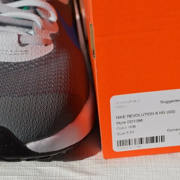 Nike Revolution 6 NN (GS) Big Kids' Road Running Shoes Size 5.5Y (New)