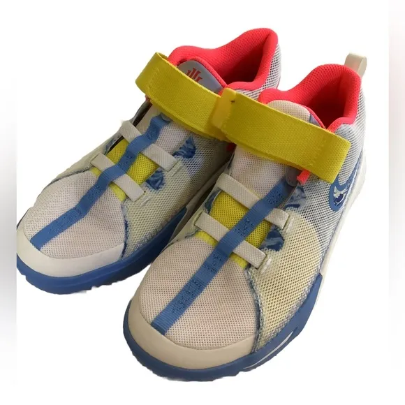 Nike shoes GIRLS Kids Kyrie Flytrap Basketball Shoes DQ8093-100