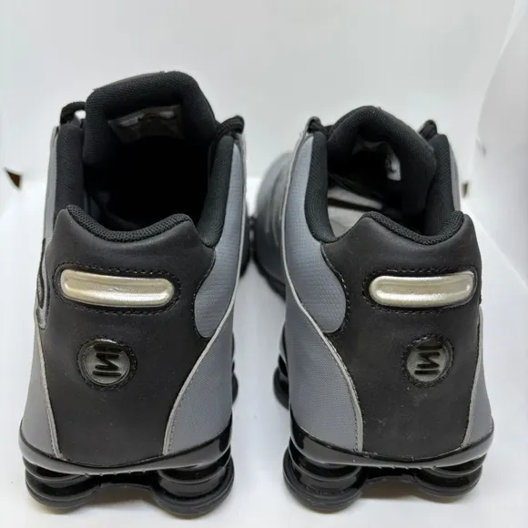 Nike Shox NZ Men Sneakers / Size 10/ Color Grey/Black/ NWB