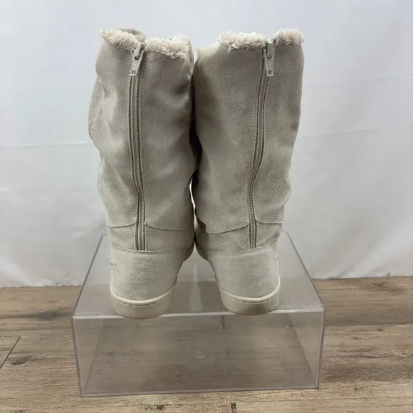 NIKE SNEAKER HOODIE SUEDE WOMEN'S BEIGE BOOTS Size 7 (366449-022)