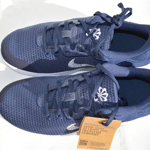 NIKE Unisex FLEX EXPERIENCE RUN 11 RUNNING SHOES Size 9.5 Men's 11 Women's (New)