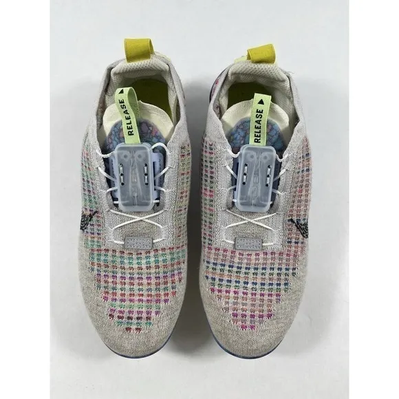 Nike Women’s Air Vapormax 2020 FK Flyknit Shoe CJ6741 001 Pure Platinum Sz-6