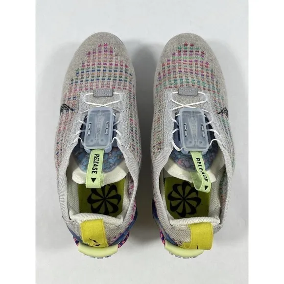 Nike Women’s Air Vapormax 2020 FK Flyknit Shoe CJ6741 001 Pure Platinum Sz-6