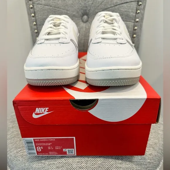 Nike Women’s Gamma Force Low Top Casual Sneakers, DX9176-103, Size: 8.5