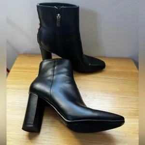 Nine West Yuhav Black boots. Size 7 1/2