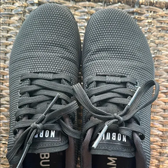 NOBULL MENS OUTWORK BLACK SNEAKERS SIZE 5 WOMENS SIZE 6.5