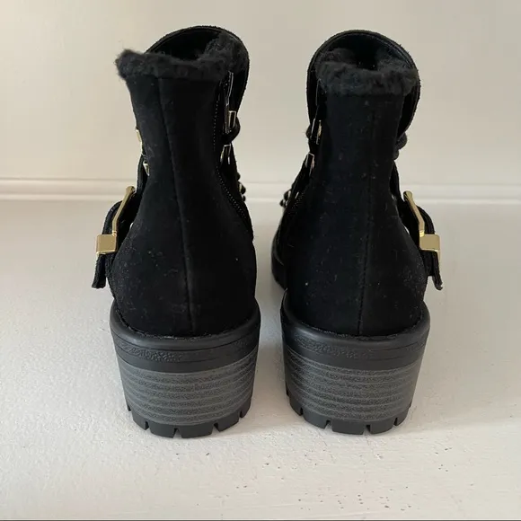 NWOB Sporto Black Suede Water Resistant Katie Ankle Boot Sz 6.5