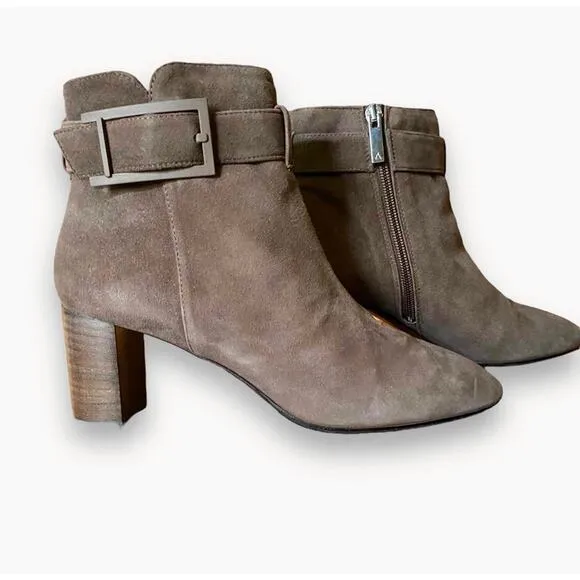 NWOT Aquatalia Vanie Weatherproof Boots Sz 7.5B Brown Suede High Heel Bootie