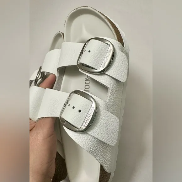 NWOT Birkenstock Arizona Big Buckle Sandals in Leather/White Women’s US 8-8.5