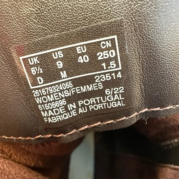 NWOT Clarks Orinoco 2 Boots Suede Lace Up Combat Booties Brown Women Size 9