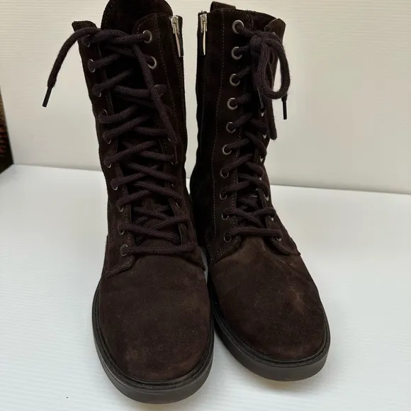 NWOT Clarks Orinoco 2 Boots Suede Lace Up Combat Booties Brown Women Size 9
