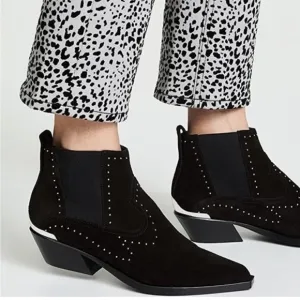 NWOT Rag &amp; Bone Size 5 / 35 Black Suede Westin Bootie Boots Stud