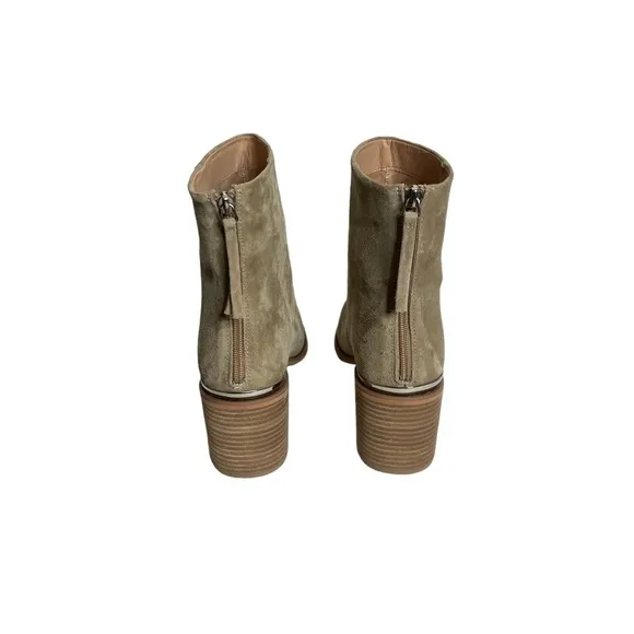 Nwot Steve Madden Amber Suede Leather Boots