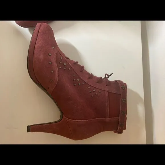 NWOT Lou Lou de la Falaise Red Suede Boots