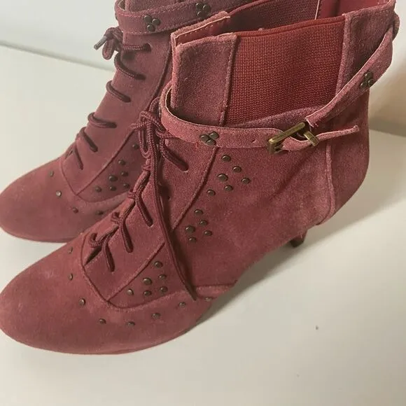 NWOT Lou Lou de la Falaise Red Suede Boots