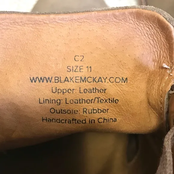 NWT Blake McKay Toby Leather Chukka boots
