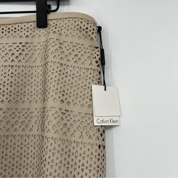 Nwt Calvin Klein Latte Cream Cutout Faux Leather Lined Zip Pencil Skirt