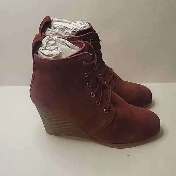 NWT Diba Blake Witchy Whimsygoth Classic Suede Wedge Heel Bootie Ankle Boots 8