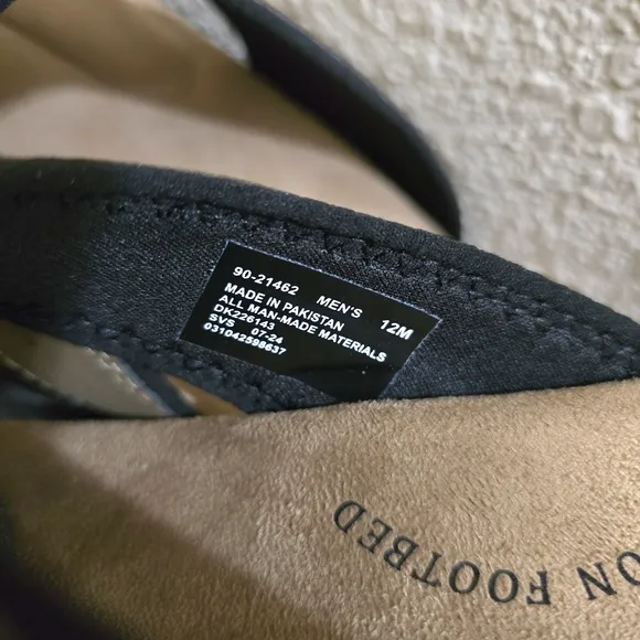 NWT Dockers Mens Laguna Memory Foam Dark Tan Flip Flop Sandals Size 12