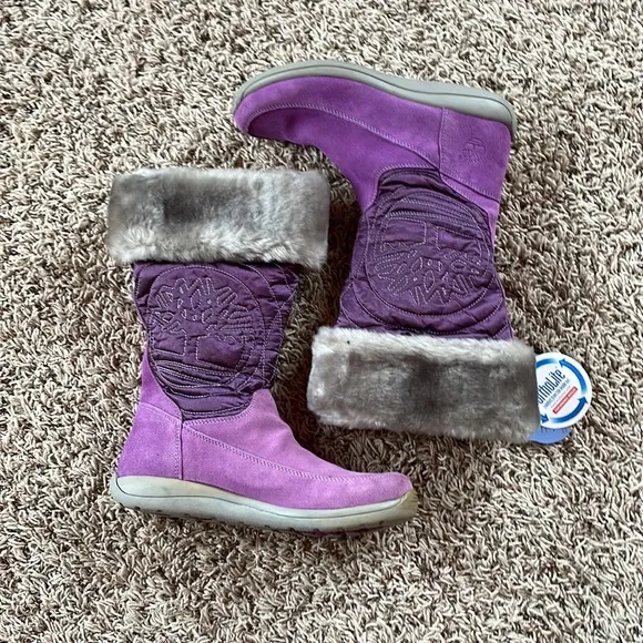 NWT Girl’s Timberland Purple Splash Blaster Boots Size 4.5