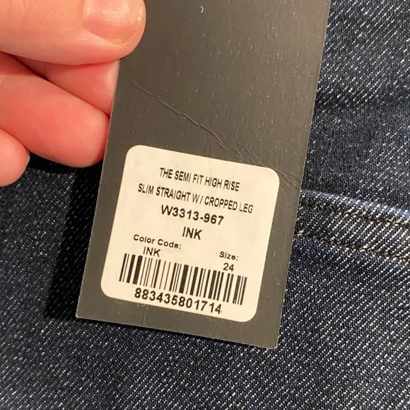NWT GOLDSIGN x REVOLVE Semi Fit High Rise Slim Straight Jean, Size 24