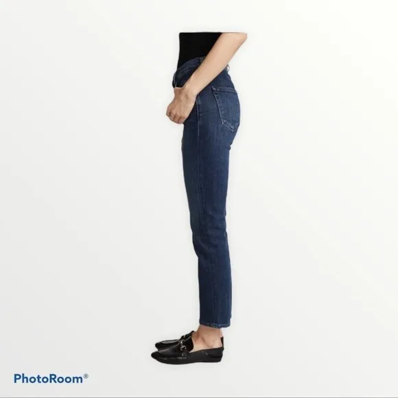 NWT GOLDSIGN x REVOLVE Semi Fit High Rise Slim Straight Jean, Size 24