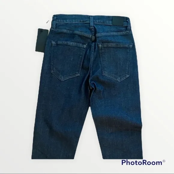 NWT GOLDSIGN x REVOLVE Semi Fit High Rise Slim Straight Jean, Size 24