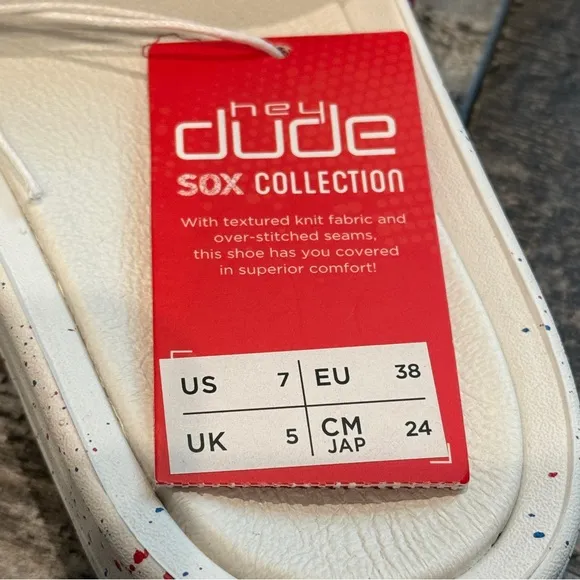 NWT Hey Dude Peggy Flag Patriotic Slip On Slide Sandals Comfy Women's Size 7 NEW