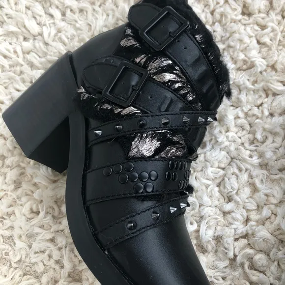 NWT Kelsi Dagger Brooklyn Wallace black boots