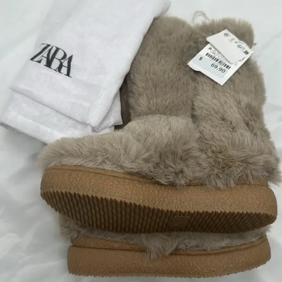 NWT Kids Zara Faux Fur Tall Boots Light Brown Beige Size 12 1/2