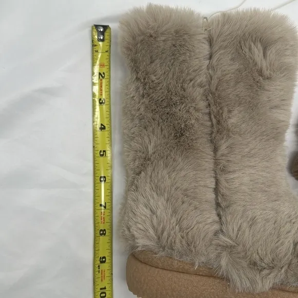 NWT Kids Zara Faux Fur Tall Boots Light Brown Beige Size 12 1/2