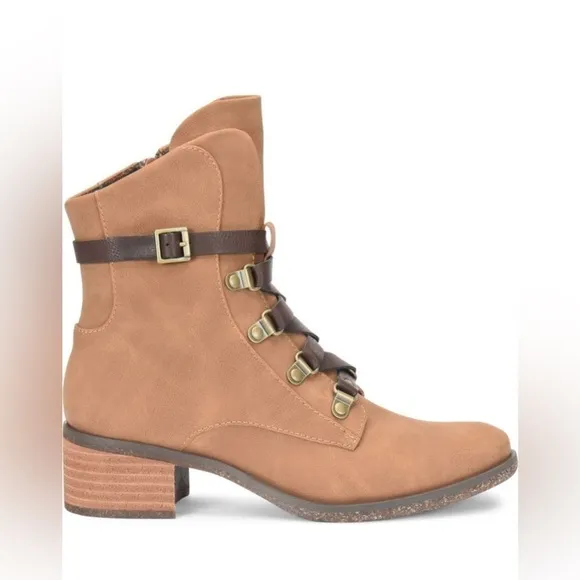 NWT KORK-EASE Reese Suede Lace-up Boots Tan US 9