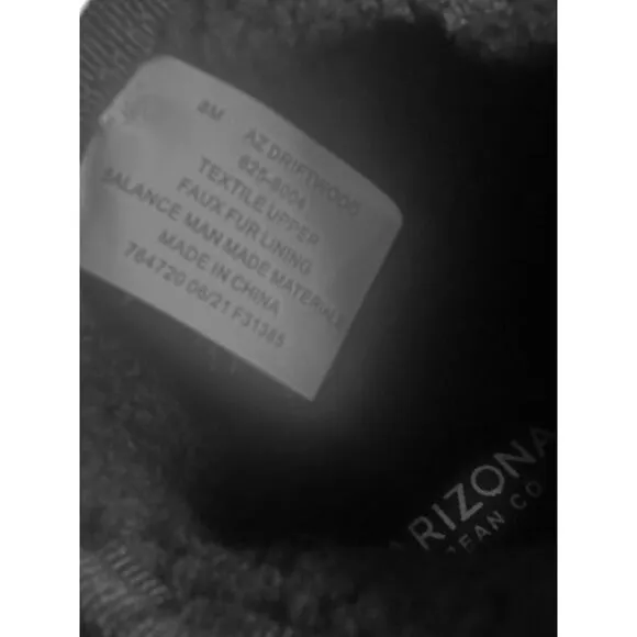 NWT Men's Arizona Jean CO. Warm Memory Foam Suede, Plush Shearling Lined, Tie Bo