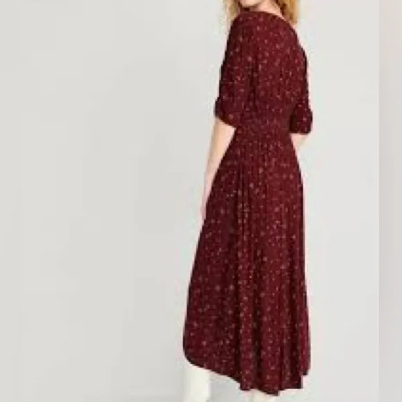 NWT Old Navy Puff-Sleeve V-Neck Crepe Midi Dress in Burgundy Ditsy Floral