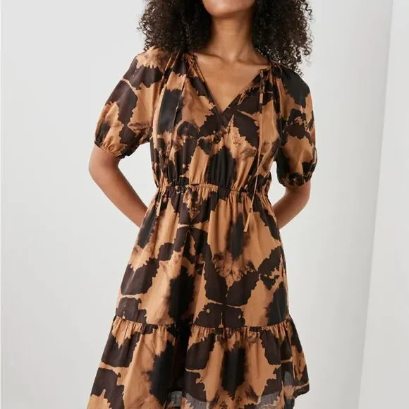 NWT  Rails Amabella Dress in Tigers Eye Print Small