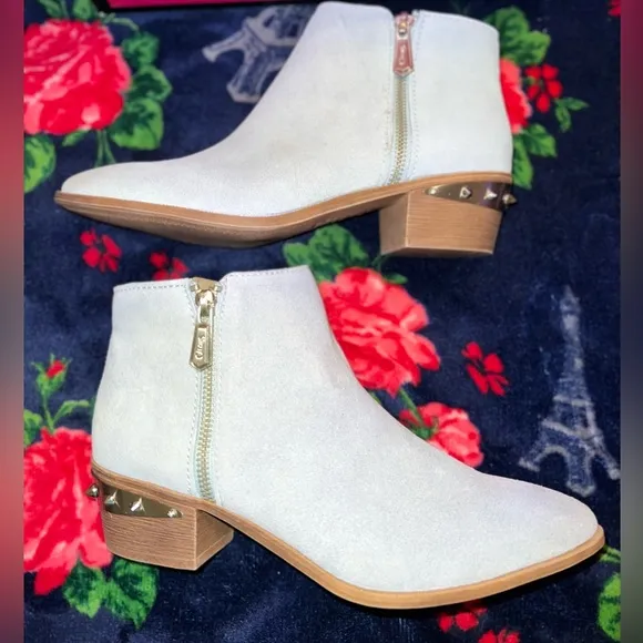 NWT SAM EDELMAN ”Holt” Baby Blue REAL Suede Leather Studded Booties / Boots
