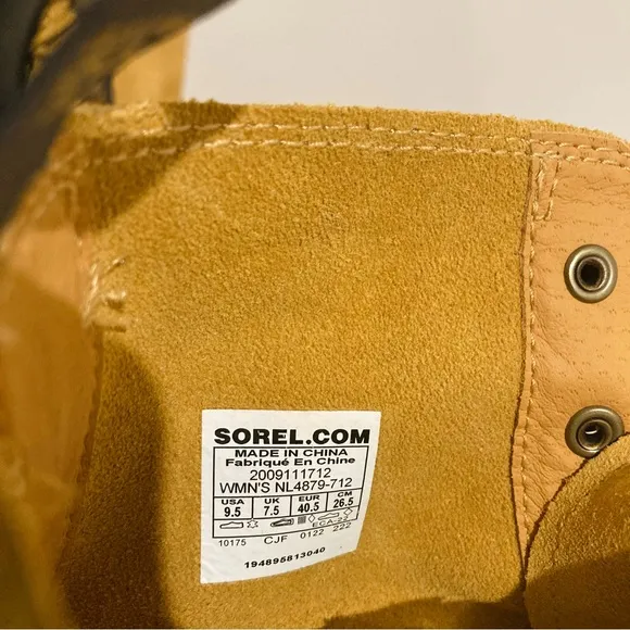 NWT Sorel Hi-Line Women’s Lace Up Waterproof Suede Boots Size 9.5