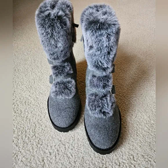NWT Talbots Tish Buckle Faux Fur Trim Flannel Ankle Boots Grey Gray Women's 7.5