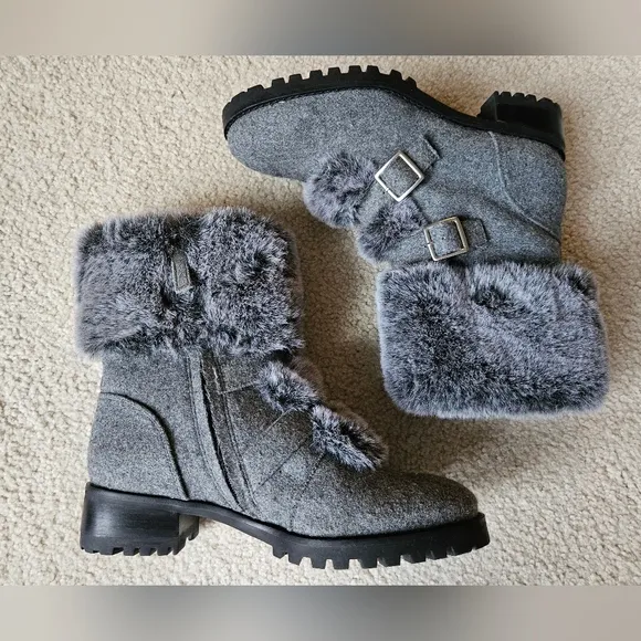 NWT Talbots Tish Buckle Faux Fur Trim Flannel Ankle Boots Grey Gray Women's 7.5