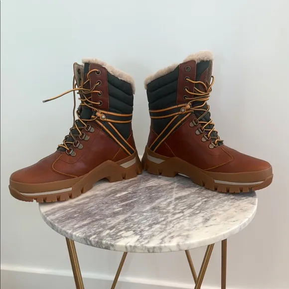 NWT Timberland Jenness Falls Insulated Waterproof Boots