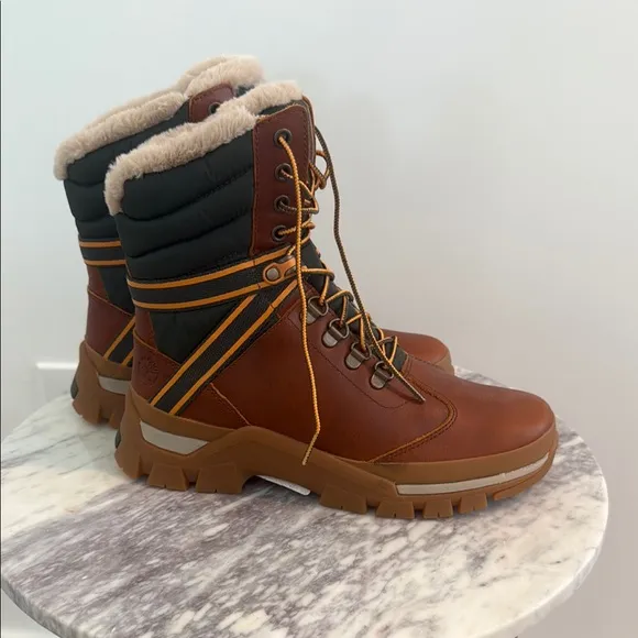 NWT Timberland Jenness Falls Insulated Waterproof Boots