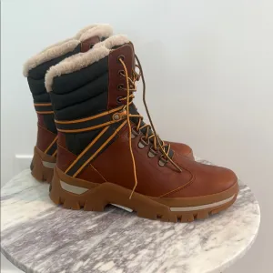 NWT Timberland Jenness Falls Insulated Waterproof Boots