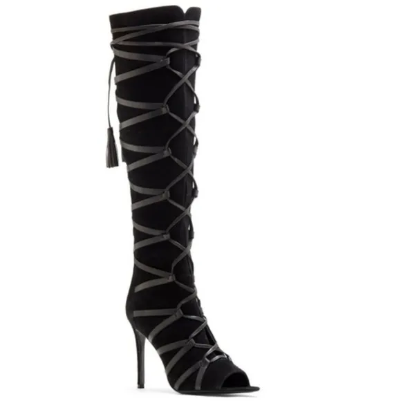 NWT Vince Camuto Maddy Laced Boots Black Suede